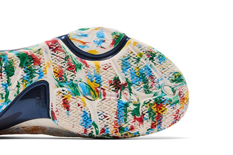 Li-Ning DLO1 'Canvas'