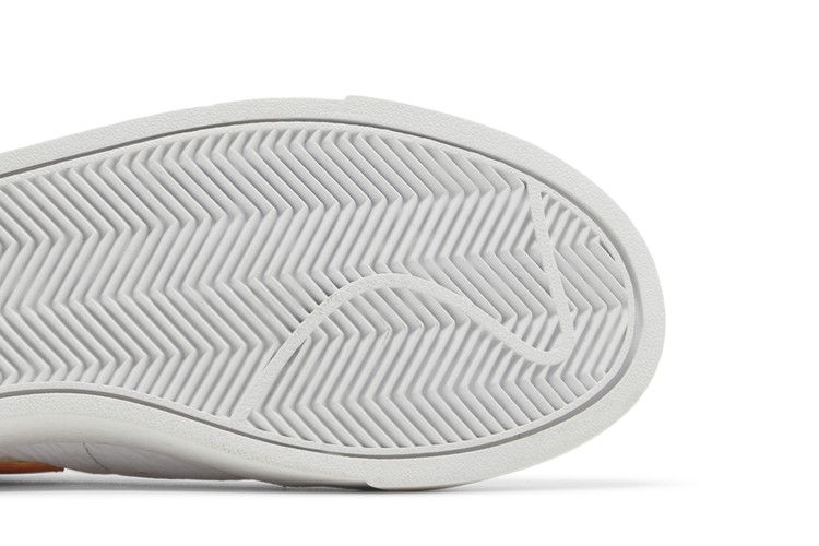 Nike Wmns Blazer Low LE 'White Fuel Orange'