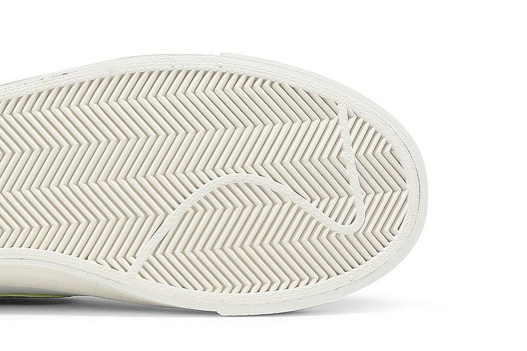 Nike Blazer Mid '77 Vintage 'White Pine Green'