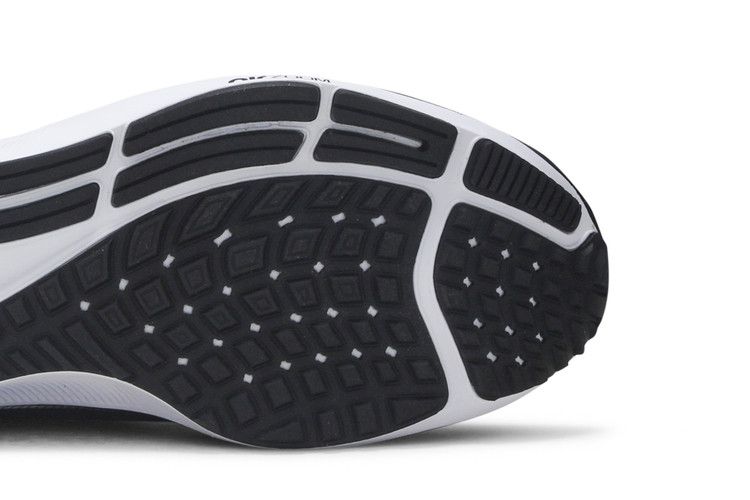 Nike Air Zoom Pegasus 37 'Black White'
