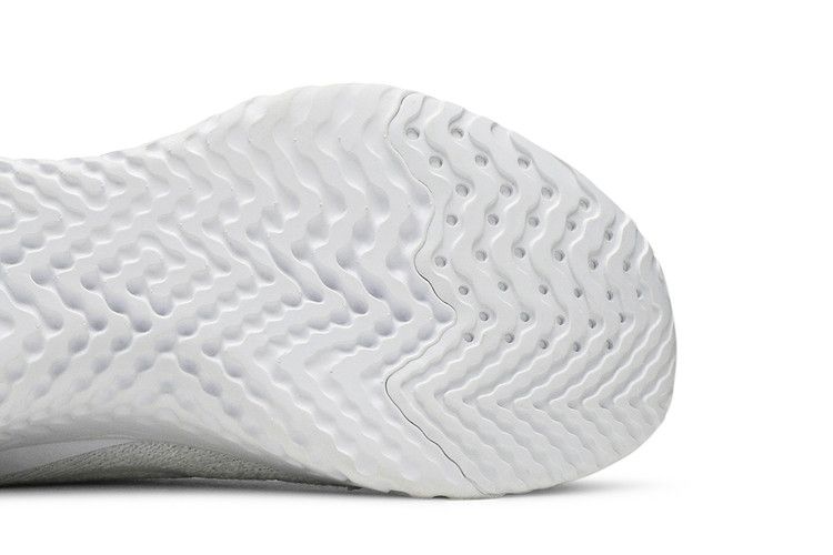 Nike Wmns Epic Phantom React Flyknit 'Triple White'