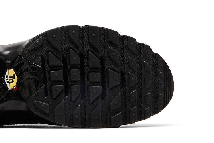 Nike Air Max Plus Deconstructed 'Triple Black'