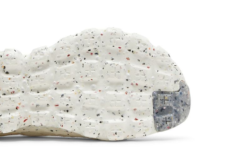 Nike Wmns Space Hippie 04 'Sail'