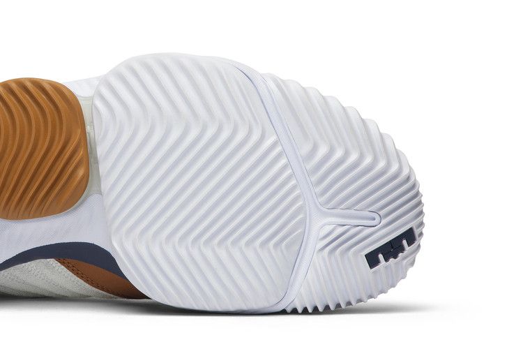 Nike LeBron 16 'Air Trainer Medicine Ball'