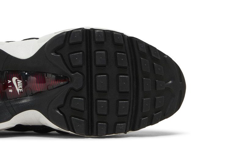 Nike Air Max 95 Recraft GS 'Anthracite Team Red'