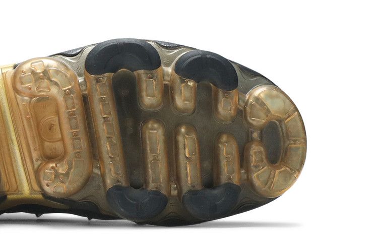Nike Air VaporMax Plus 'Black Gold'
