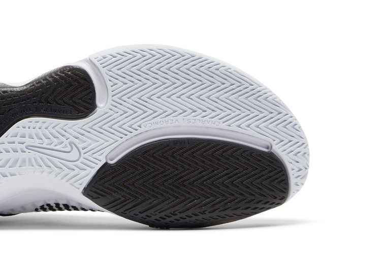 Nike Giannis Immortality 'Championship'