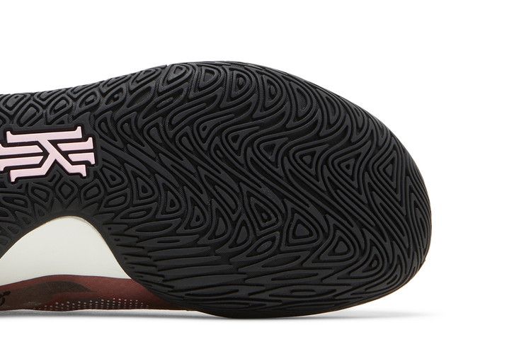 Nike Kyrie Flytrap 5 'Moon Fossil Pink Gaze Camo'