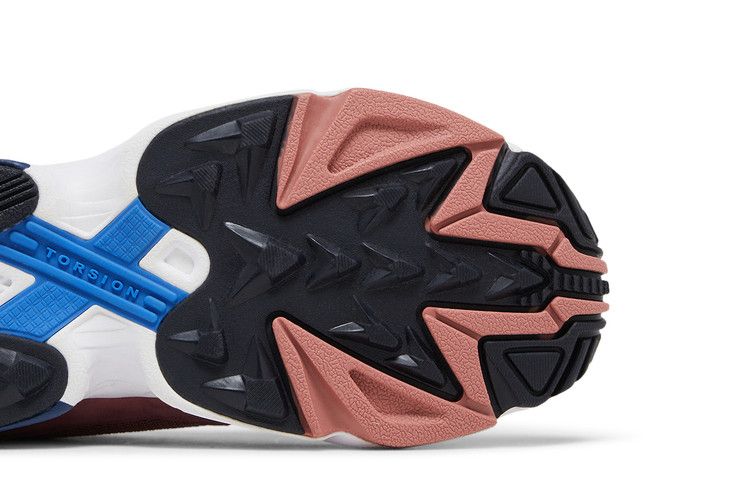 Adidas Wmns Falcon 'Raw Pink'