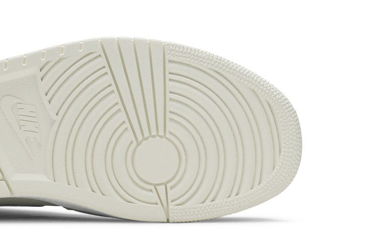 Air Jordan 1 Mid SE 'Sail Light Blue'