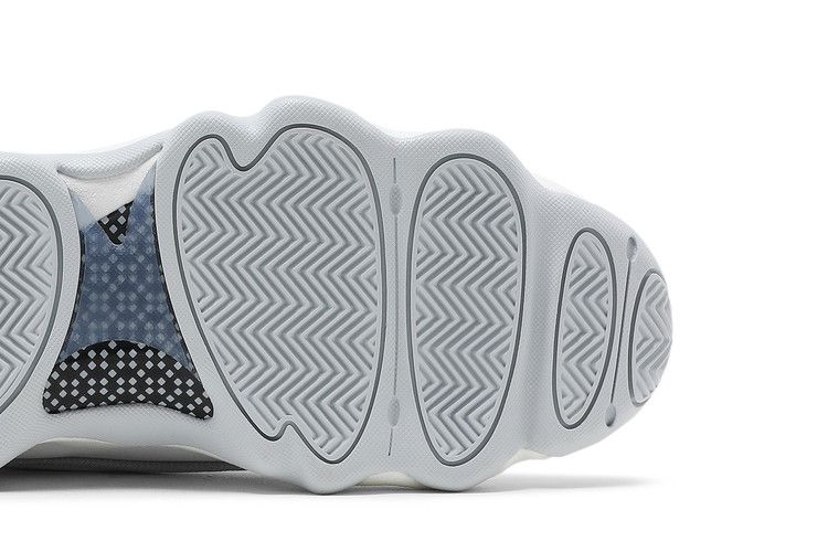 Air Jordan Pro Strong 'White Metallic Platinum'