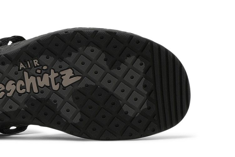 Nike ACG Air Deschutz 'Black Iron Grey'