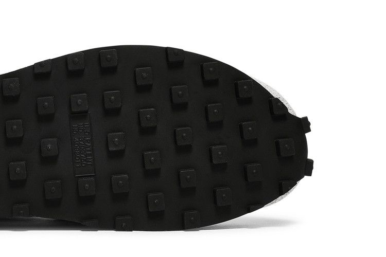 Fragment Design x sacai x Nike LDV Waffle 'Light Smoke Grey'