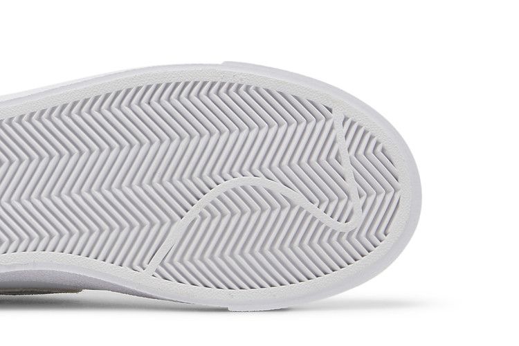 Nike Wmns Blazer Mid '77 SE 'Zebra'