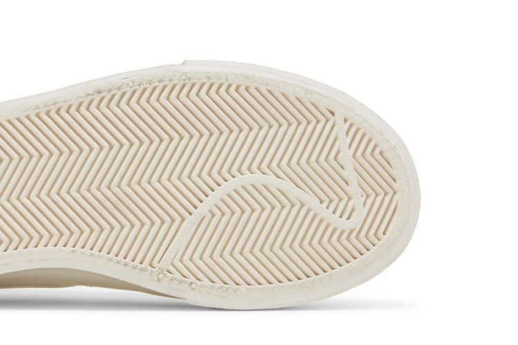 Nike Wmns Blazer Low Platform 'Triple Sail'