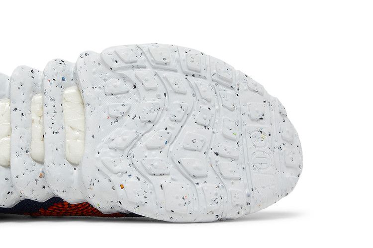 Nike Space Hippie 01 'Midnight Navy Magma Orange'