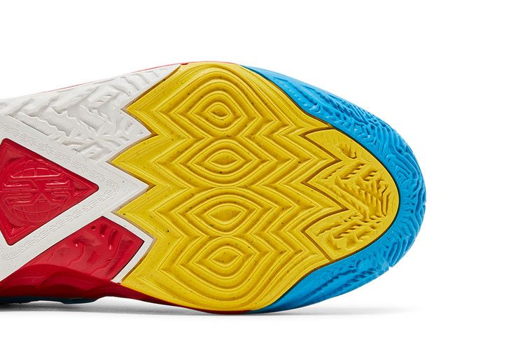 Nike Kyrie 8 GO SE GS 'Black Blue Tour Yellow'