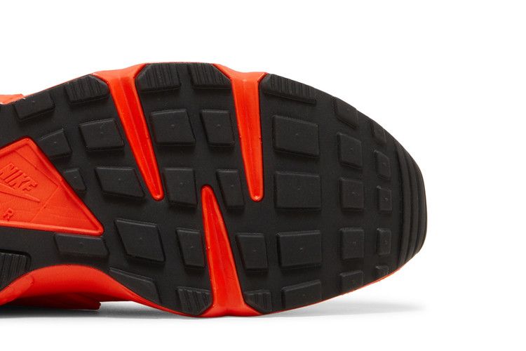 Nike Wmns Air Huarache 'Rush Orange'