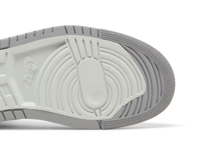 Air Jordan 1 High Zoom Comfort 2 'Particle Grey'