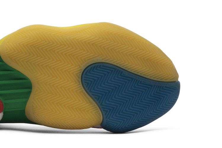 Pharrell x adidas Crazy BYW X 'Gratitude'
