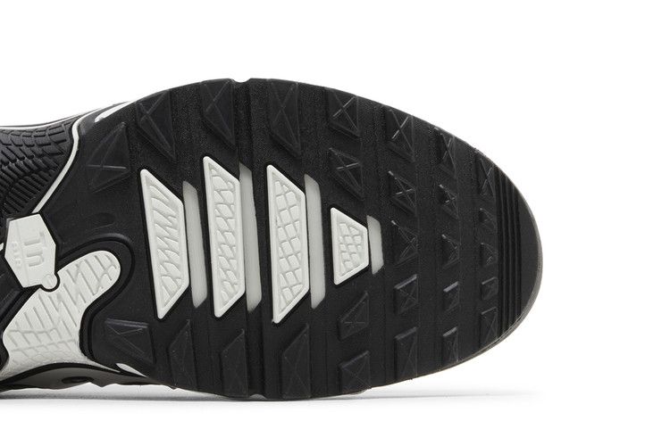 Nike Air Max Plus Drift 'White Silver Black'