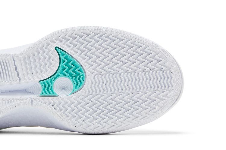 Nike Wmns Sabrina 2 'White Noise'