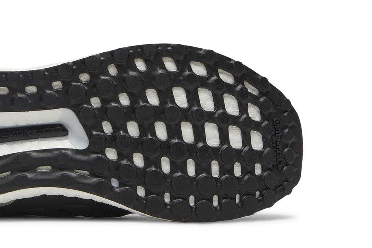 adidas UltraBoost 4.0 DNA 'Black Silver Metallic'