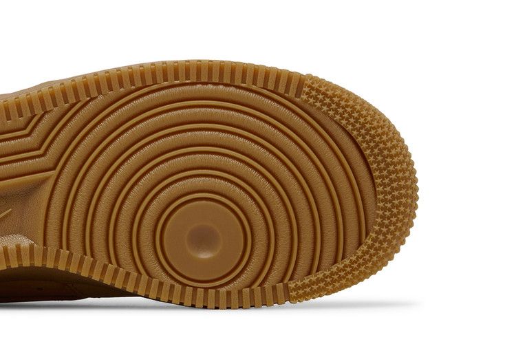 Nike Wmns Air Force 1 '07 'Flax Wheat'