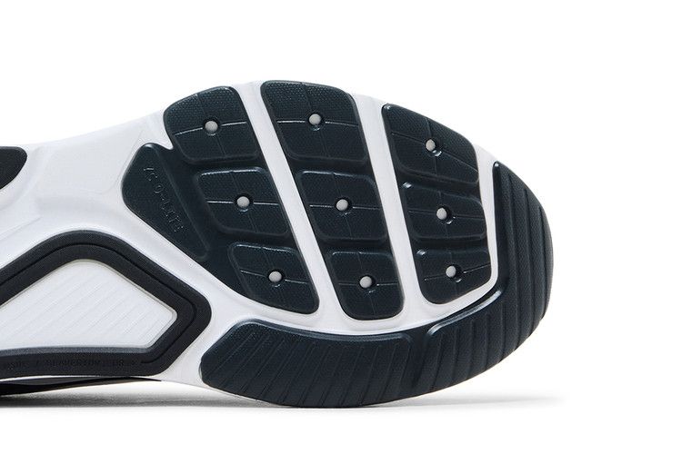 Nike Structure 26 'Black White'