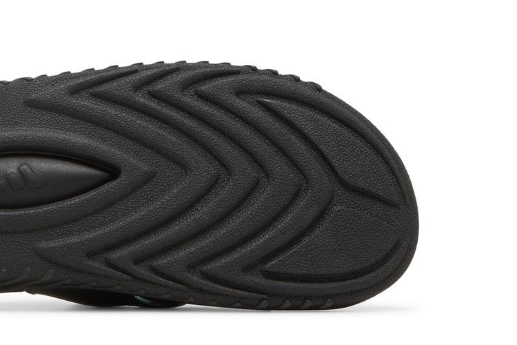 Yu-Gi-Oh! x adidas Reptossage Slide 'Blue Eyes White Dragon'