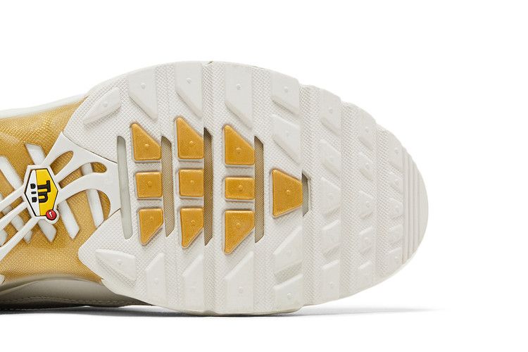 Nike Air Max Plus Tiempo 'Phantom Metallic Gold'
