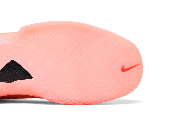 Nike Zoom Kobe 3 Low Protro 'Atomic Pink'