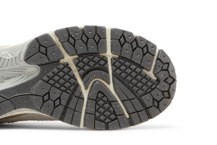New Balance 2002R 'Rain Cloud Angora'