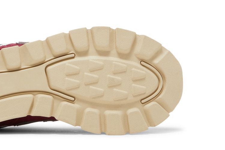 New Balance 574 Rugged 'Garnet'