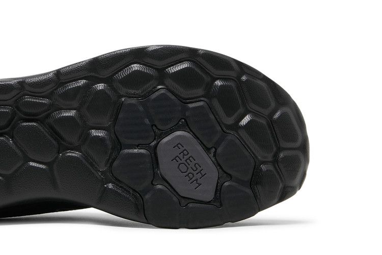 New Balance Fresh Foam Roav v2 'Black'