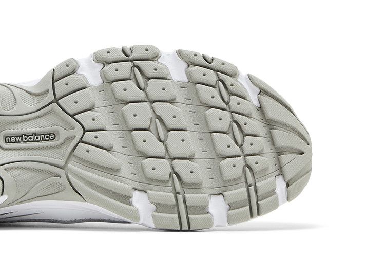 New Balance Men's 740v2 'White Silver Reflection'
