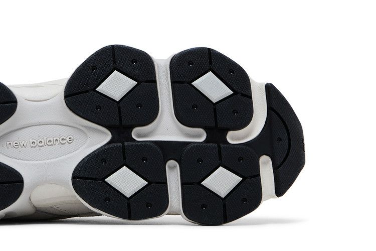 New Balance 9060 'White Black Metallic Silver'